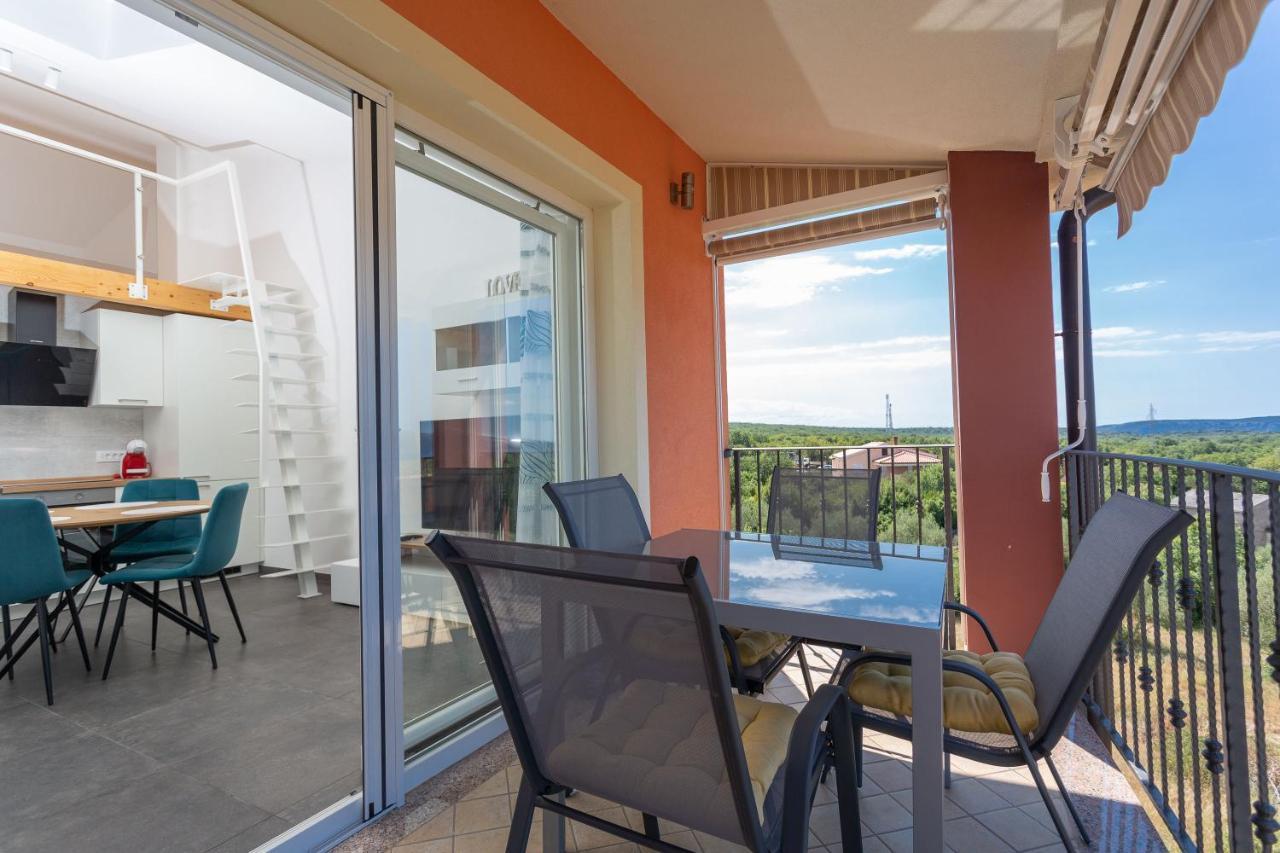 Gallery Apartment In Skrbčići Dış mekan fotoğraf